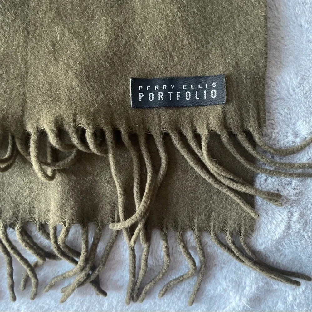 Perry Ellis Olive Green Men's Scarf